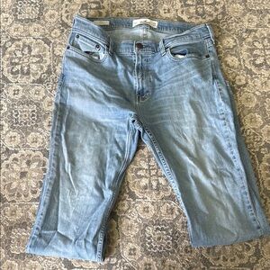 Hollister Blue Jeans with Classic Medium Wash and Stretch